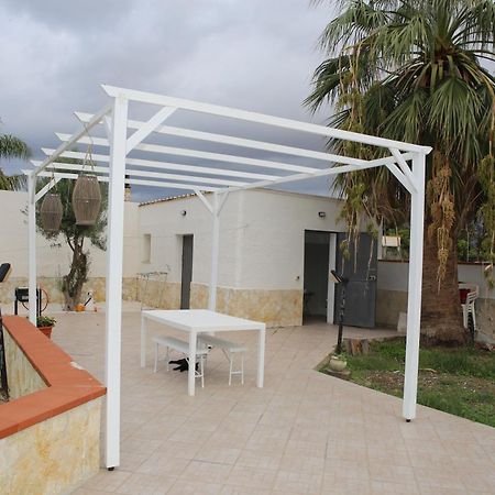 Cammini Di Sale Casa Vacanze Tra Le Saline Torre Nubia Esterno foto