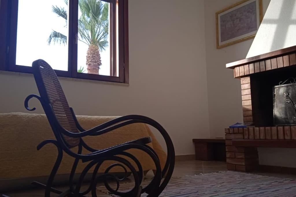 Cammini Di Sale Casa Vacanze Tra Le Saline Torre Nubia Esterno foto